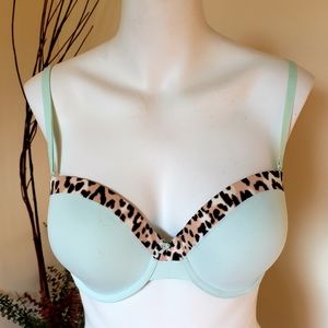 PINK Campus Multi-way Bra. Size 34D